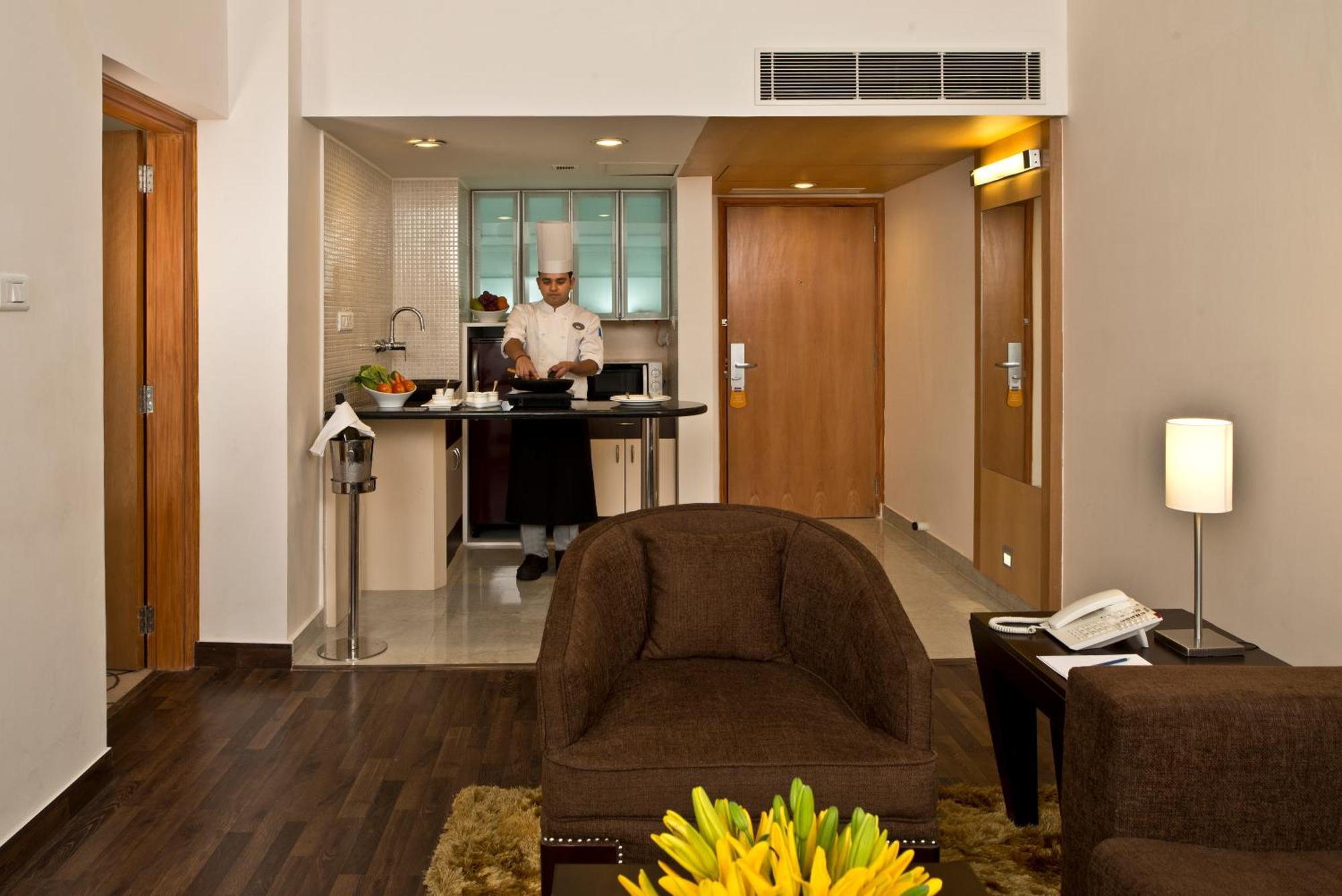 Red Fox By Lemon Tree Hotels, Bhiwadi Esterno foto